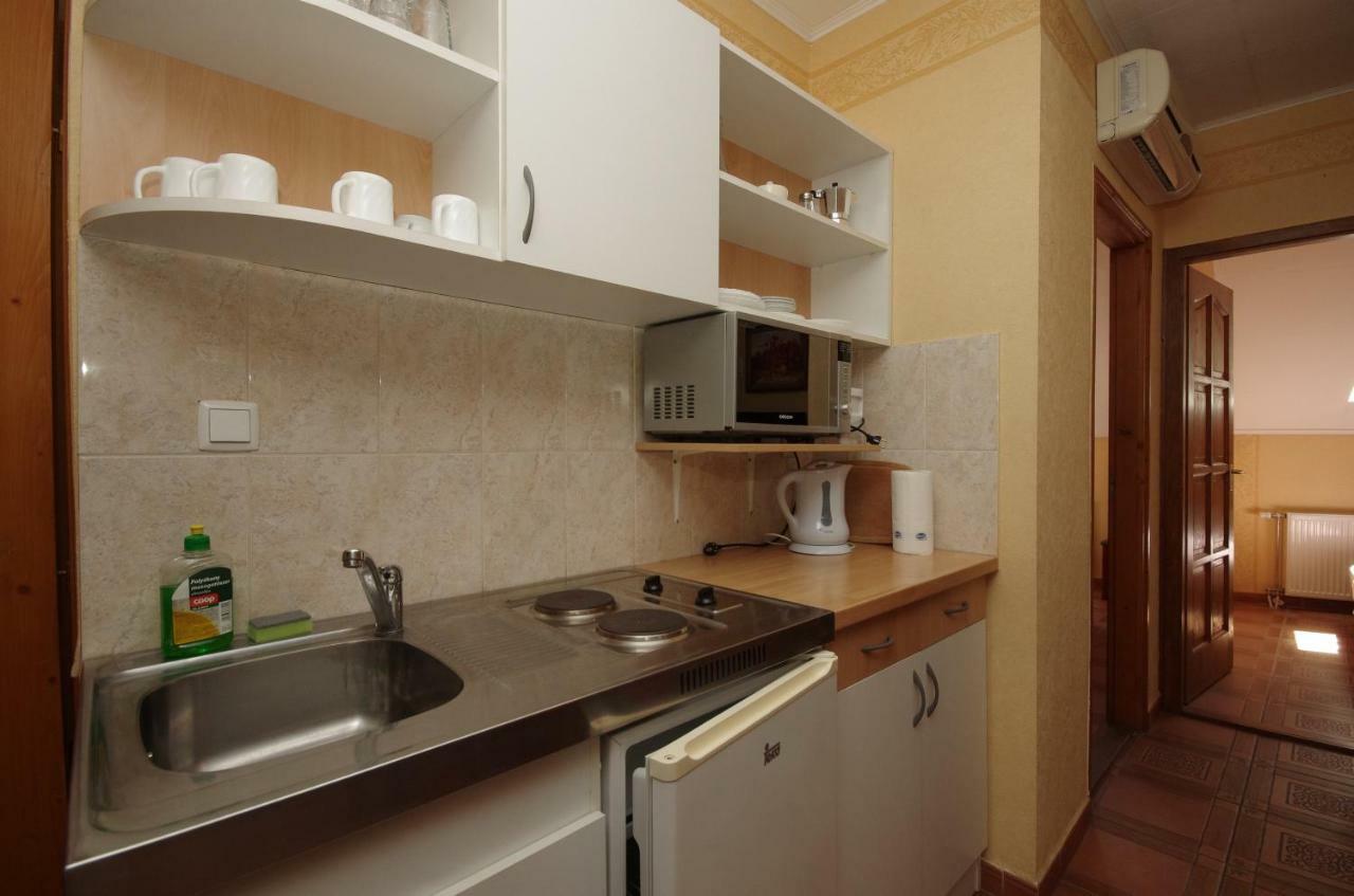 Burg Apartman غيولا المظهر الخارجي الصورة
